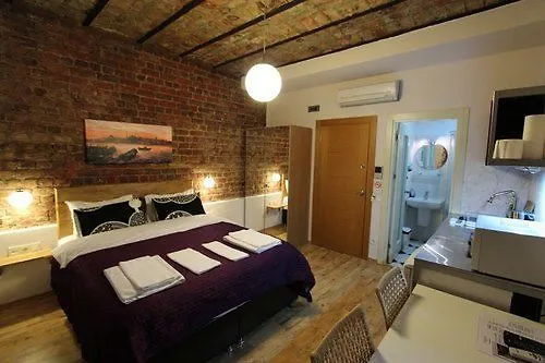Piccolo Suite Istanbul